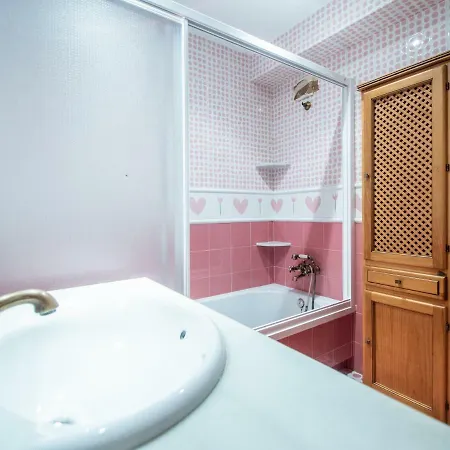 Apartment Paseo Maritimo 27 *