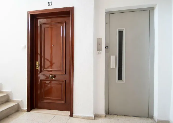 Paseo Maritimo 27 شقة